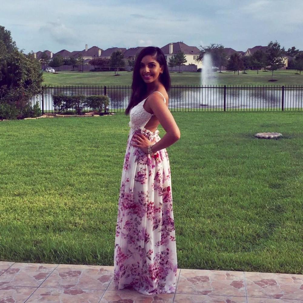 Meet your Posher, Aahana